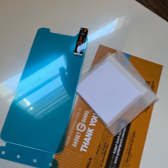 Apple iPhone X/XS/11 Pro Tempered Glass Screen Protector (NWT) - Picture 9 of 9